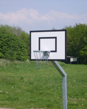 Basketbalbord met paal