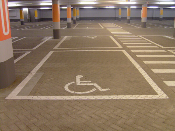 Belijning parkeergarages kaderlijnen