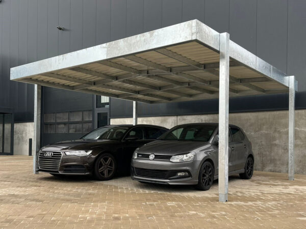 Carport met zonnepanelen