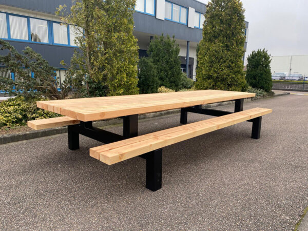 Lupate picknicktafel 10-persoons