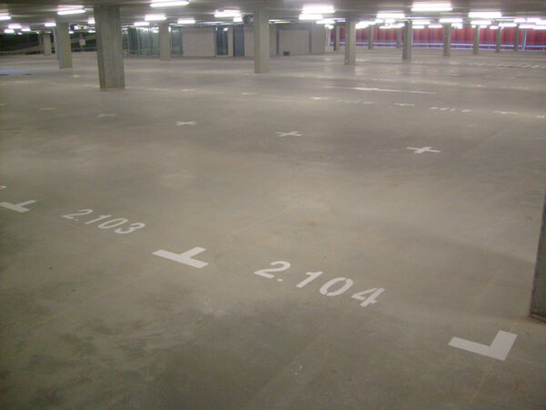 Markeringen parkeergarage cijfers