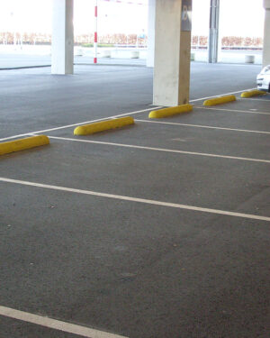 Parkeerstootbanden beton