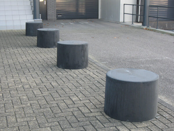 Poeven beton rond