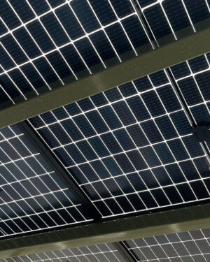 Carport met zonnepanelen