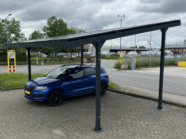 Carport met zonnepanelen - Solarcarport