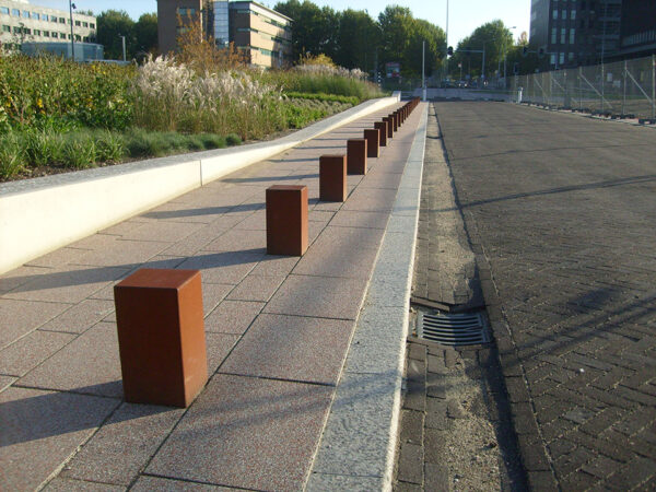 Trottoirpaal Corten staal