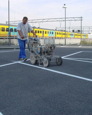 Wegmarkering lijnen parkeerterrein